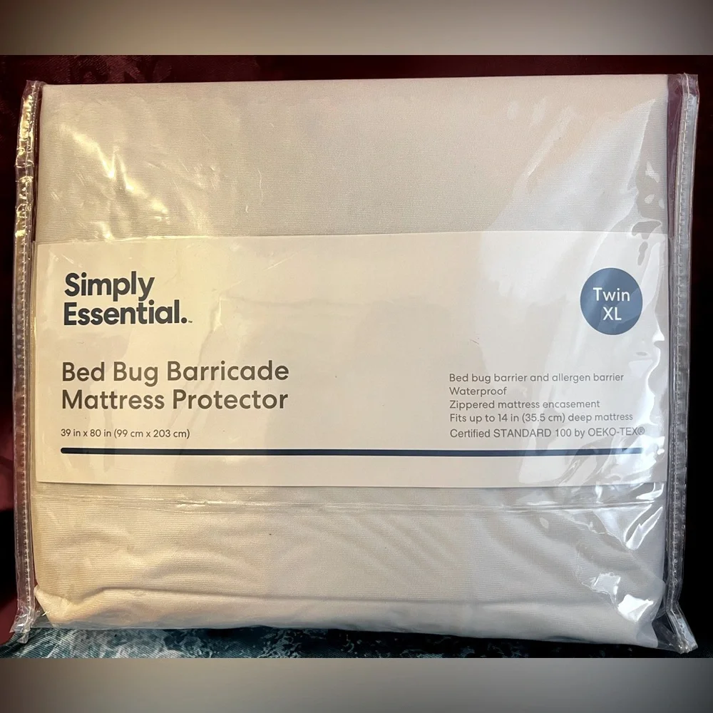 TWIN XL Simply Essential bed bug mattress protector TWIN XL